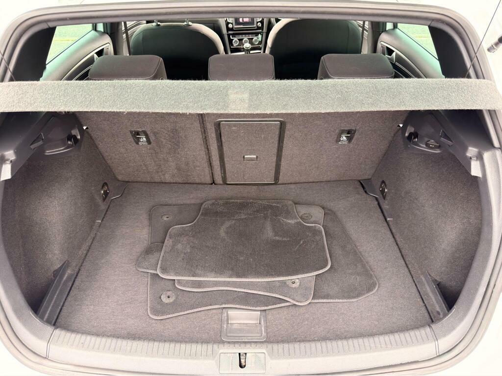 Volkswagen Golf Gt Tdi Bluemotion Technology White #8