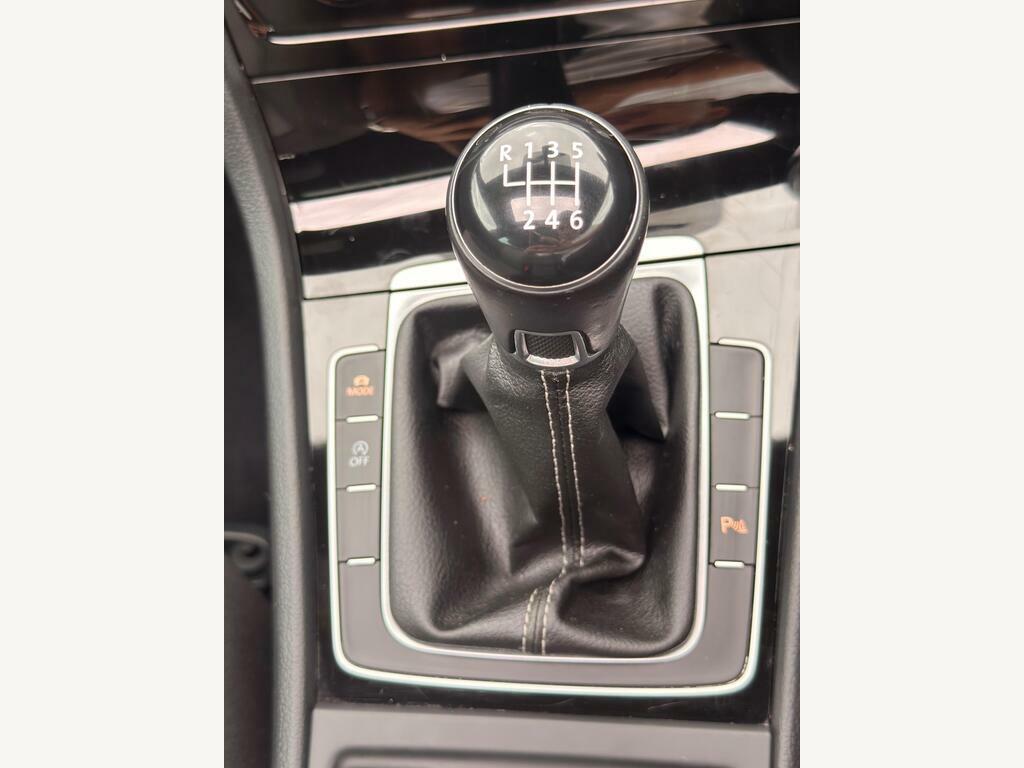 Volkswagen Golf Gt Tdi Bluemotion Technology White #33