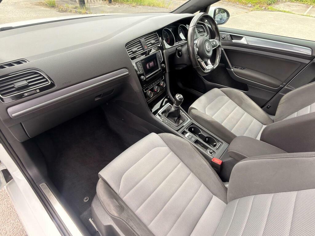 Volkswagen Golf Gt Tdi Bluemotion Technology White #17
