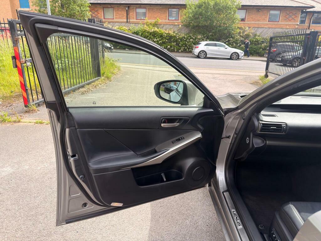 Lexus IS 2.5 300H Sport E-cvt Euro 6 Ss Black #14