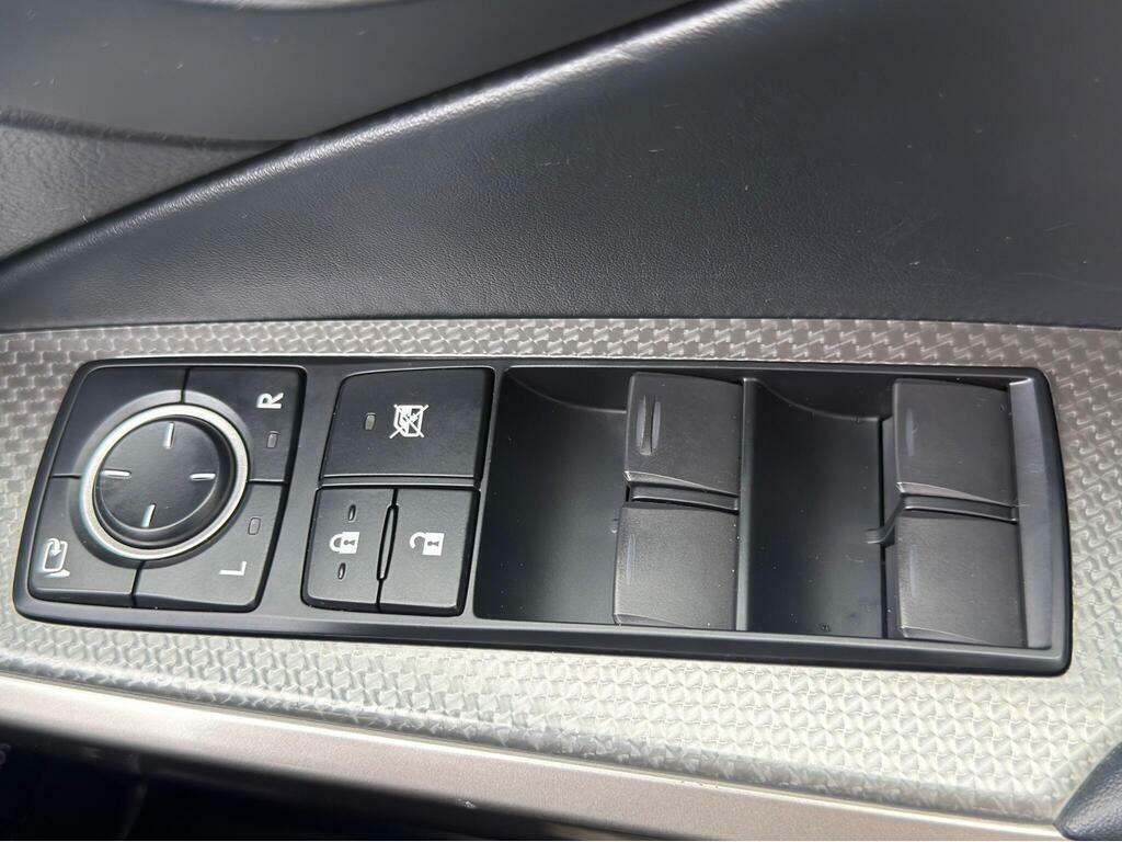 Lexus IS 2.5 300H Sport E-cvt Euro 6 Ss Black #38