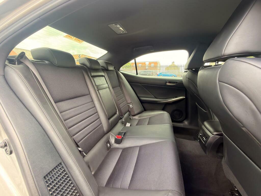 Lexus IS 2.5 300H Sport E-cvt Euro 6 Ss Black #24