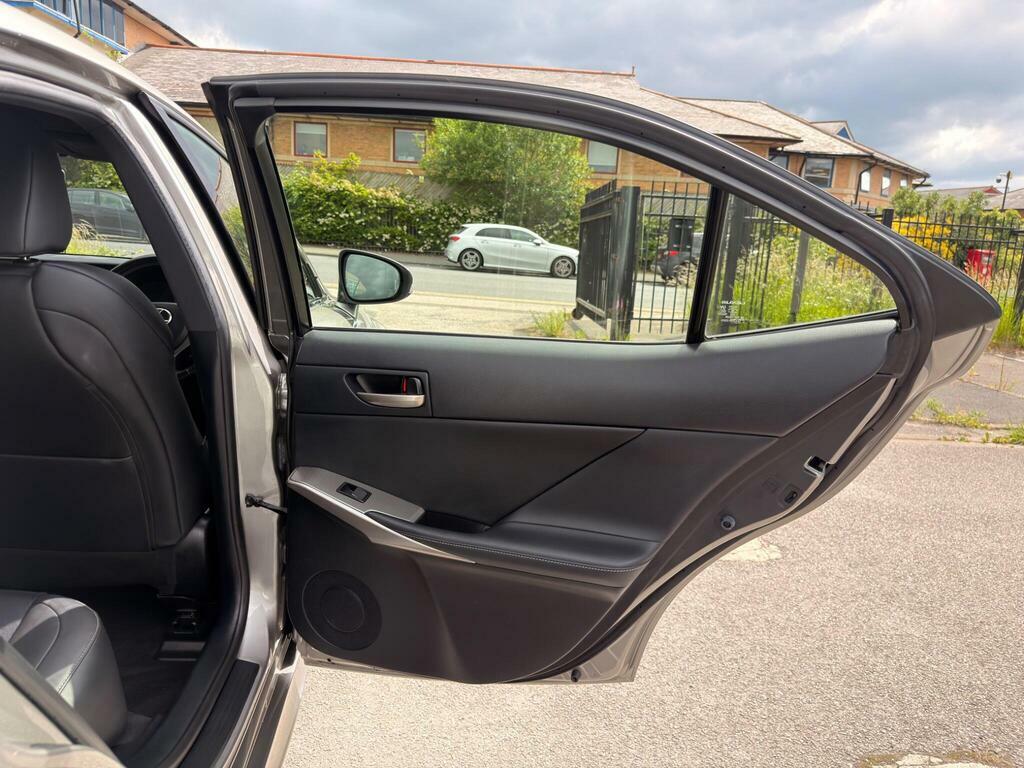 Lexus IS 2.5 300H Sport E-cvt Euro 6 Ss Black #21