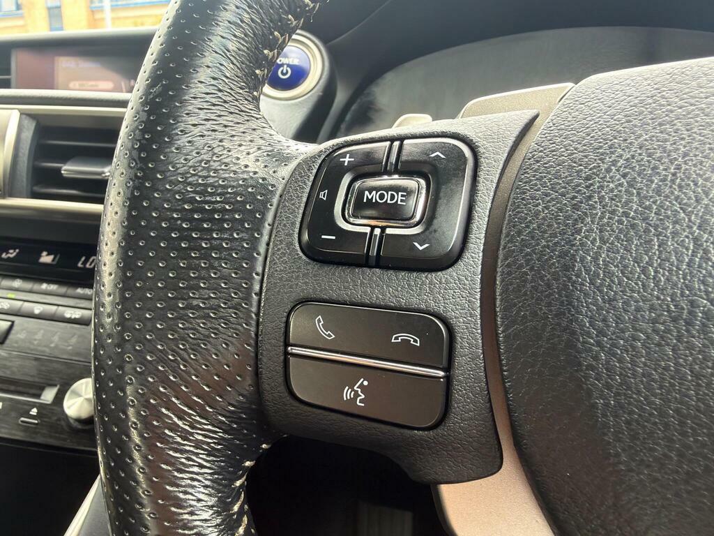 Lexus IS 2.5 300H Sport E-cvt Euro 6 Ss Black #33
