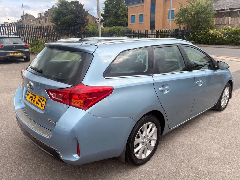 Toyota Auris 1.6 V-matic Icon Touring Sports Multidrive S Euro Blue #4