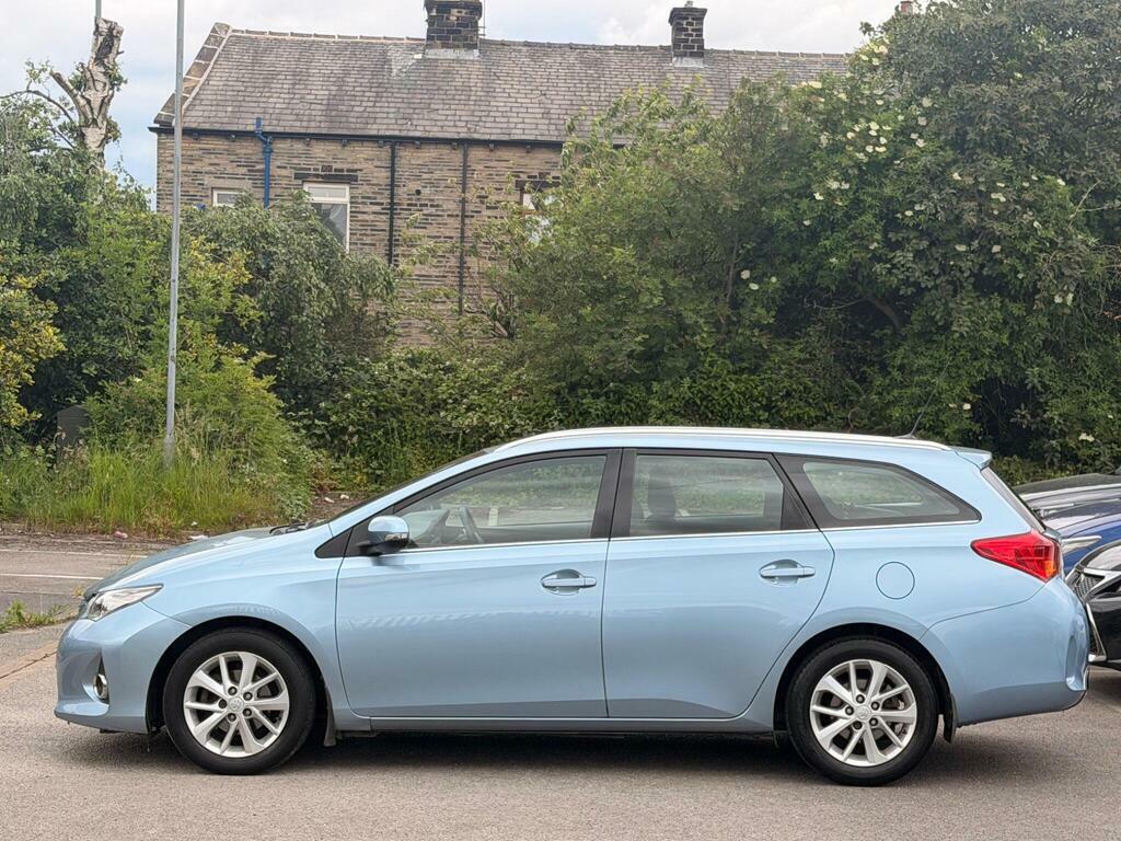 Toyota Auris 2013 1.6 Excel Valvematic 130 Bhp Blue #7