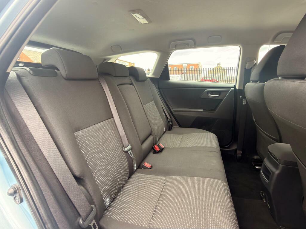 Toyota Auris 2013 1.6 Excel Valvematic 130 Bhp Blue #22