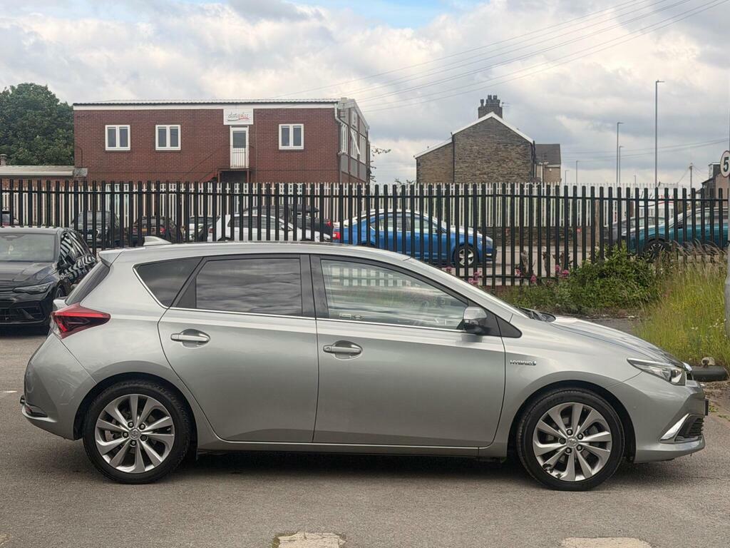 Toyota Auris 1.8 Vvt-h Excel Cvt Euro 6 S S Grey #4