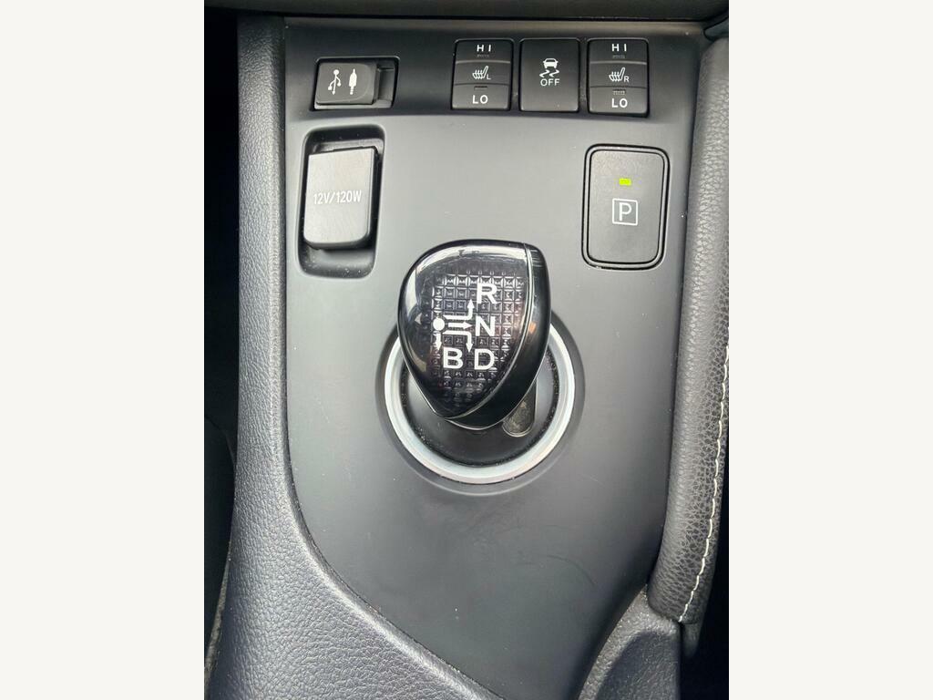 Toyota Auris 1.2T Icon Black #33