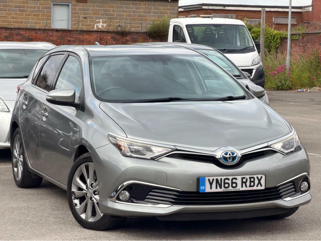 Toyota Auris 1.8 Vvt-h Excel Cvt Euro 6 S S Grey