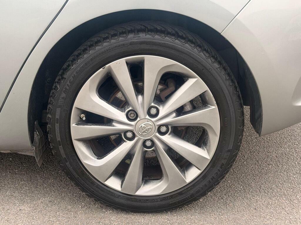 Toyota Auris 1.2T Icon Black #45