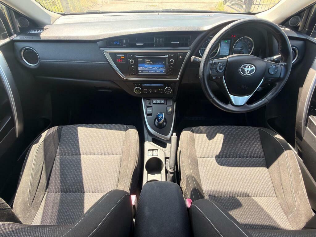Toyota Auris 1.6 D-4d Excel 110 Bhp Blue #9