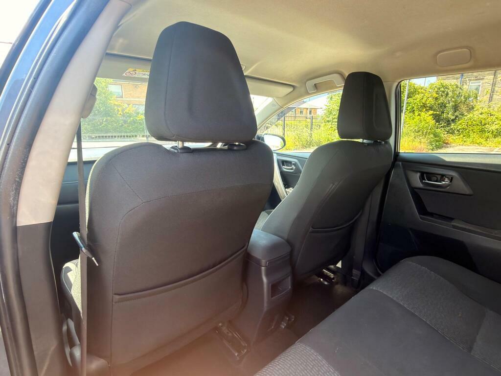 Toyota Auris 1.6 D-4d Excel 110 Bhp Blue #17