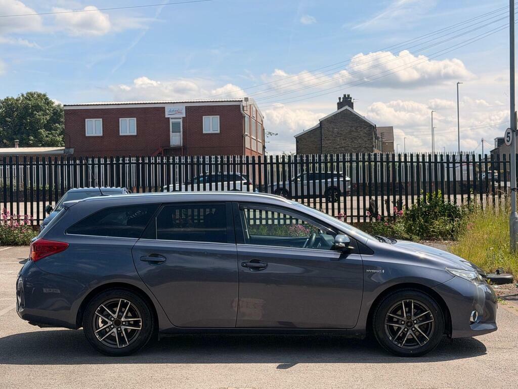 Toyota Auris 1.8 Vvt-h Icon Touring Sports Cvt Euro 5 S S Blue #4