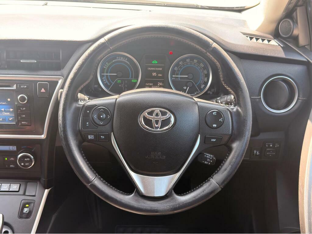 Toyota Auris 1.6 D-4d Excel 110 Bhp Blue #24