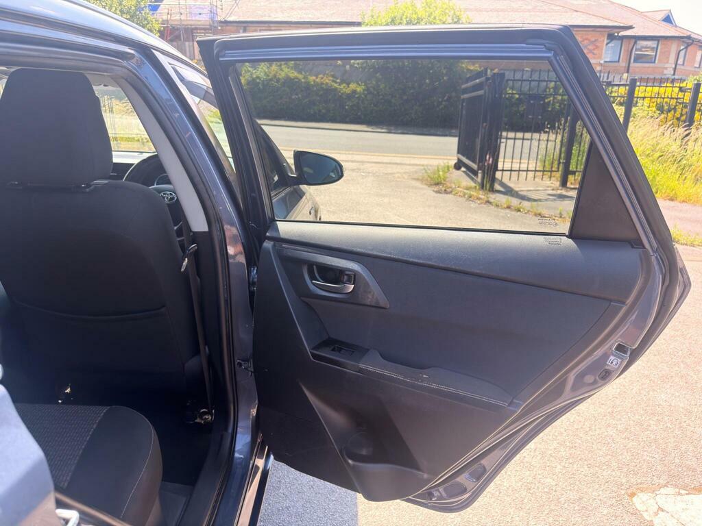 Toyota Auris 1.6 D-4d Excel 110 Bhp Blue #20