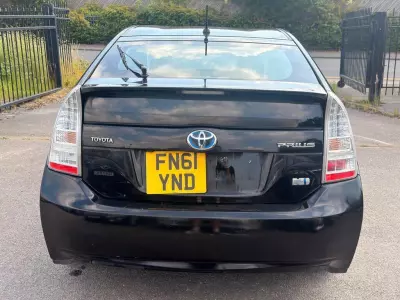 Toyota Prius 1.8 10Th Anniversary Vvt-i 99 Bhp Black #7