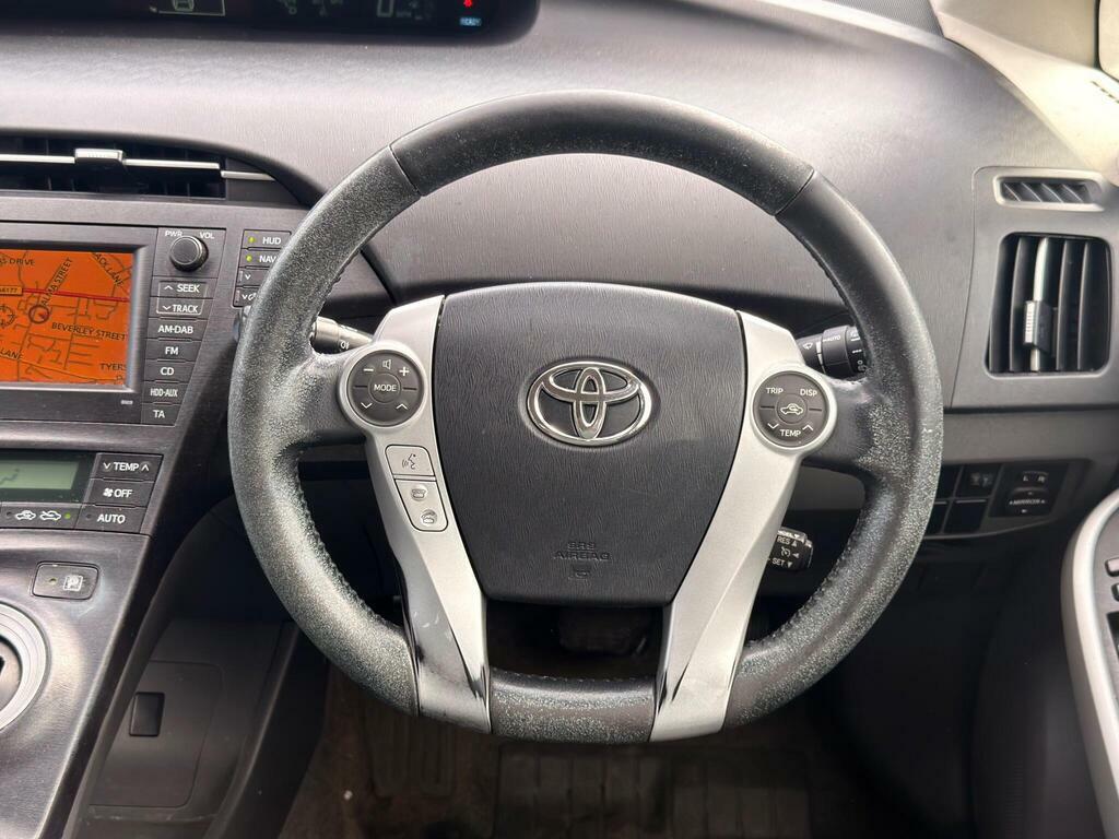 Toyota Prius Vvt-i T3 Red #24