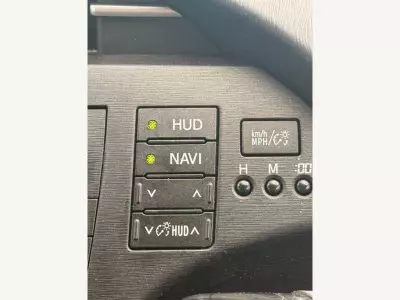 Toyota Prius 1.8 10Th Anniversary Vvt-i 99 Bhp Black #29
