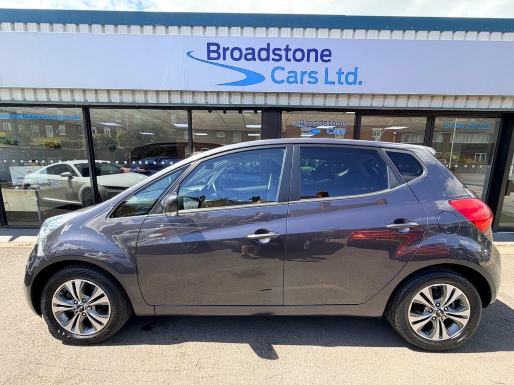 Kia Venga Mpv 1.6 3 Euro 6 Ss 201666 Silver #6