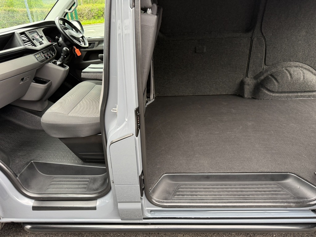 Volkswagen Transporter 2.0 Tdi T28 Highline Panel Van S EK71VVN Grey #4