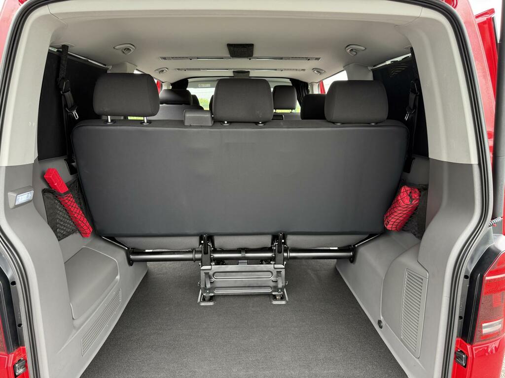 Volkswagen Transporter Shuttle 2.0 Tdi Se 150 7 Speed Dsg Swb In Red #3