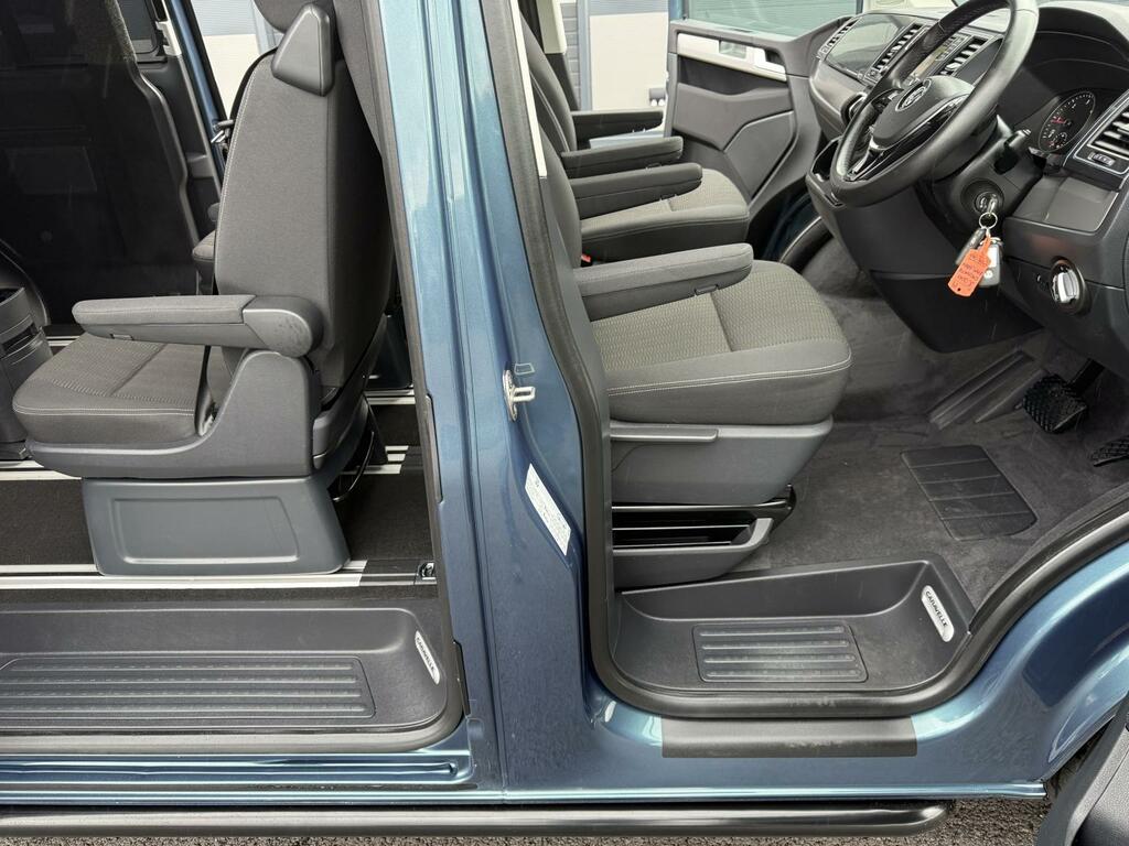 Volkswagen Caravelle 2.0 Tdi Bluemotion Tech Executive Mpv D Grey #19