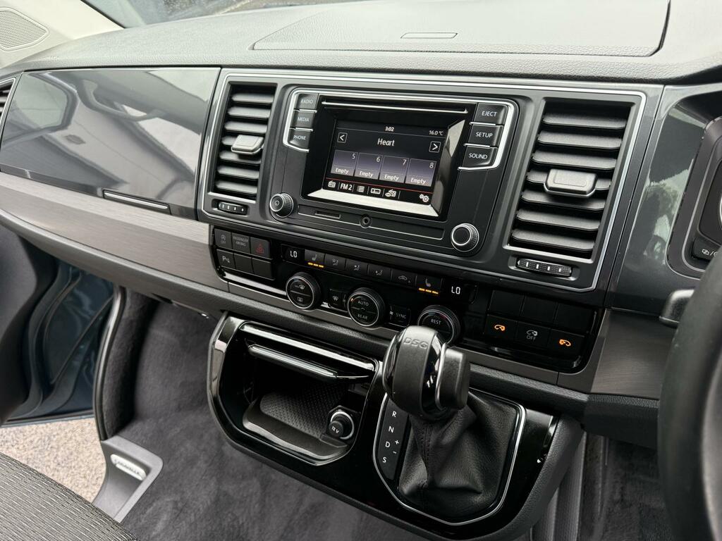 Volkswagen Caravelle 2.0 Tdi Bluemotion Tech Executive Mpv D Grey #21