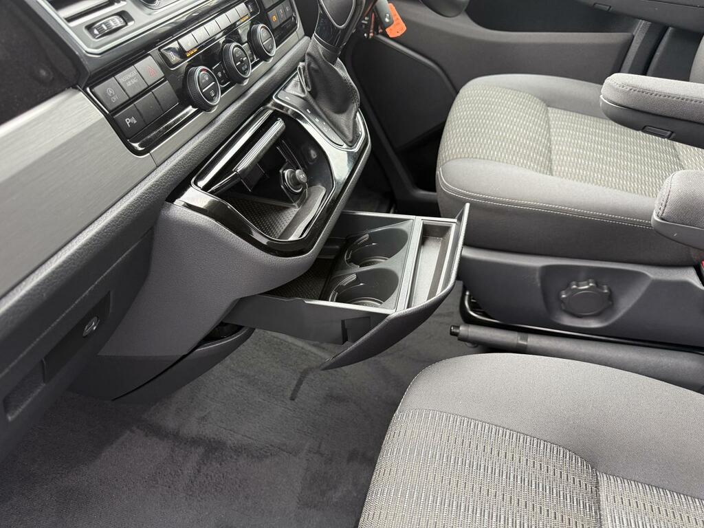 Volkswagen Caravelle 2.0 Tdi Bluemotion Tech Executive Mpv D Grey #24