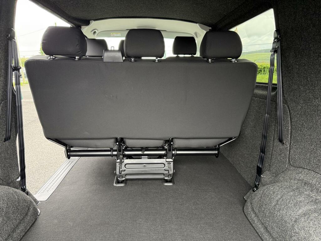 Volkswagen Transporter 2.0 Bitdi 204 Highline Kombi Van 4Motion Dsg 204 Grey #11