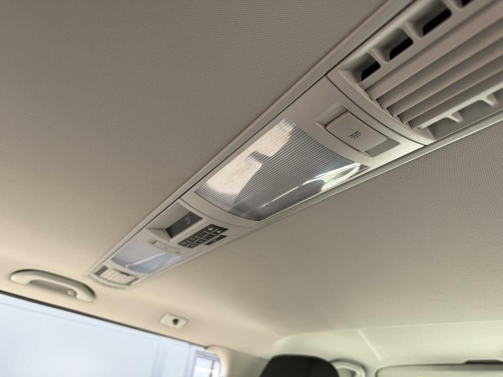 Volkswagen Caravelle Grey #27