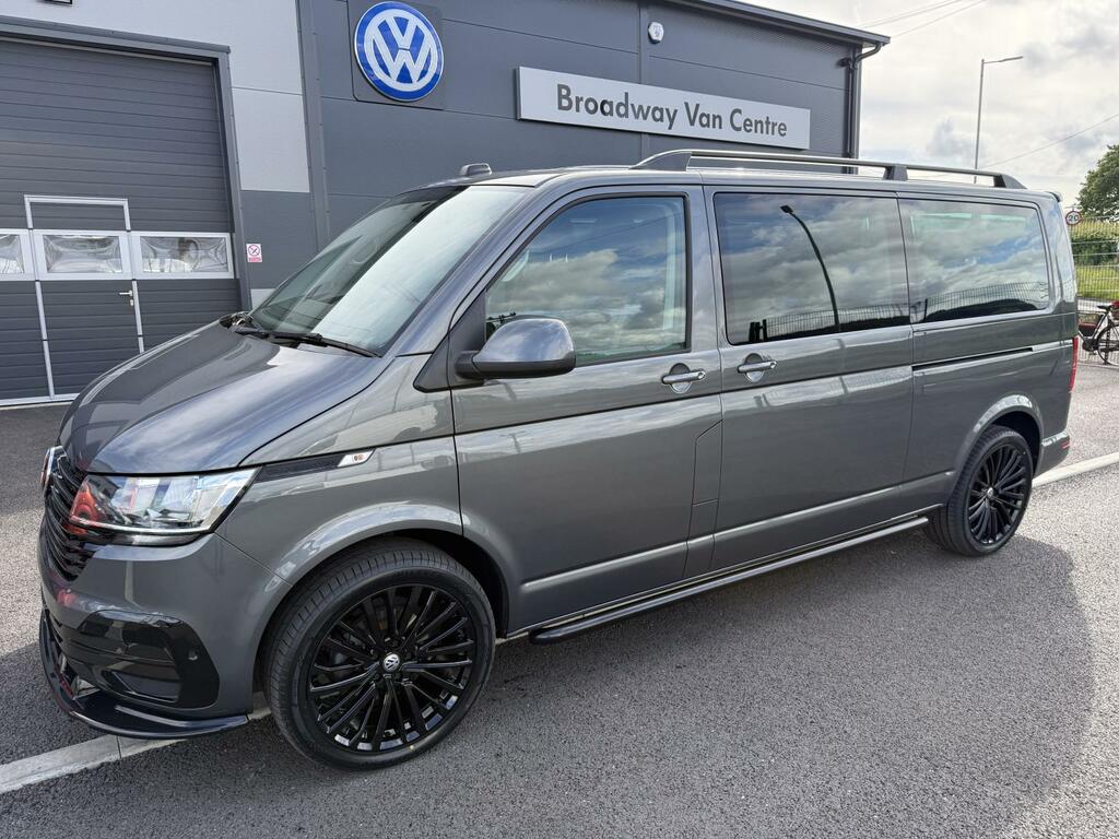 Volkswagen Transporter Shuttle Shuttle Se Tdi Black #8