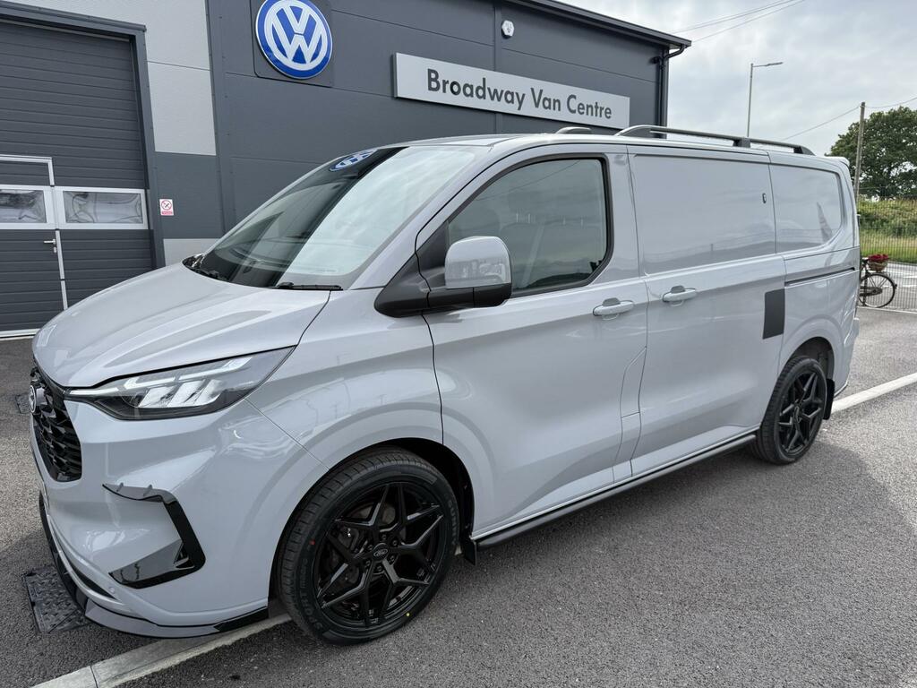 Ford Transit Custom 2.0 320 136 6 Speed Black Edition Ecoblue Limited Grey