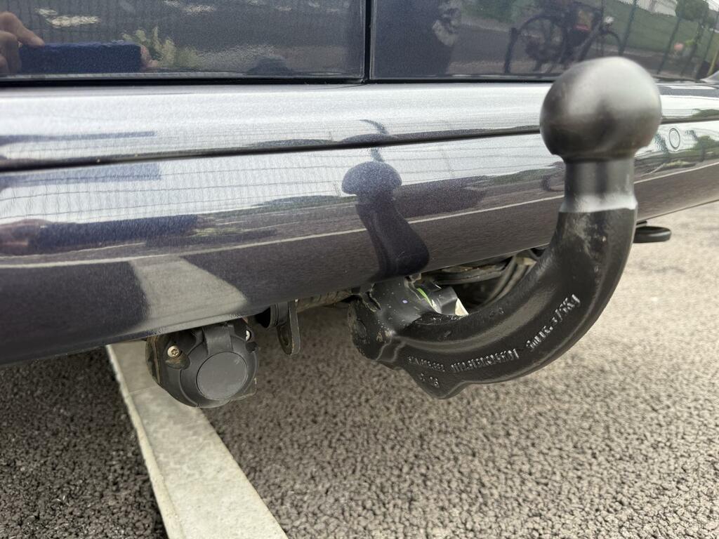 Volkswagen Transporter Mpv Grey #11