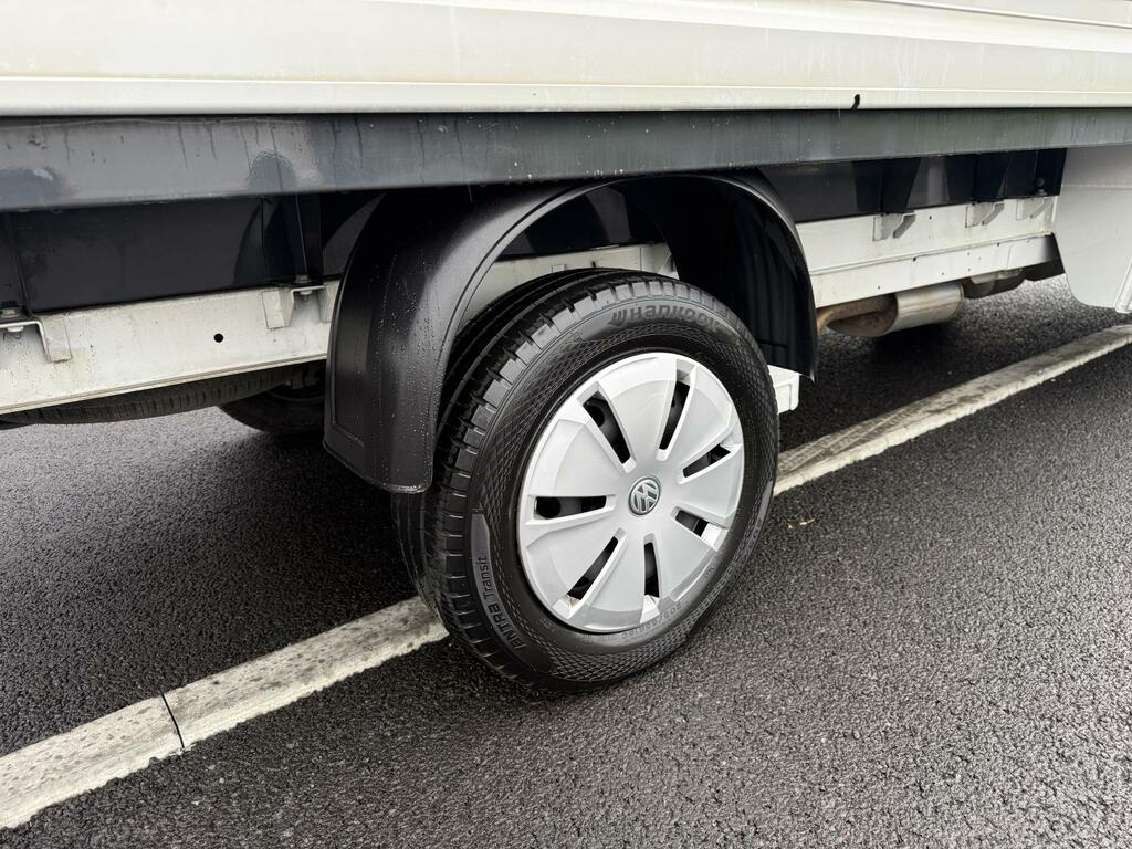 Volkswagen Transporter T32 Panel Van Highline Swb 150 Ps 2.0 Tdi 7Sp Dsg Black #8