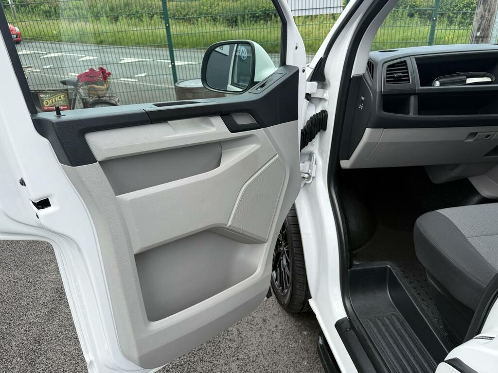 Volkswagen Transporter Transporter T32 Tdibmt 4M Black #14