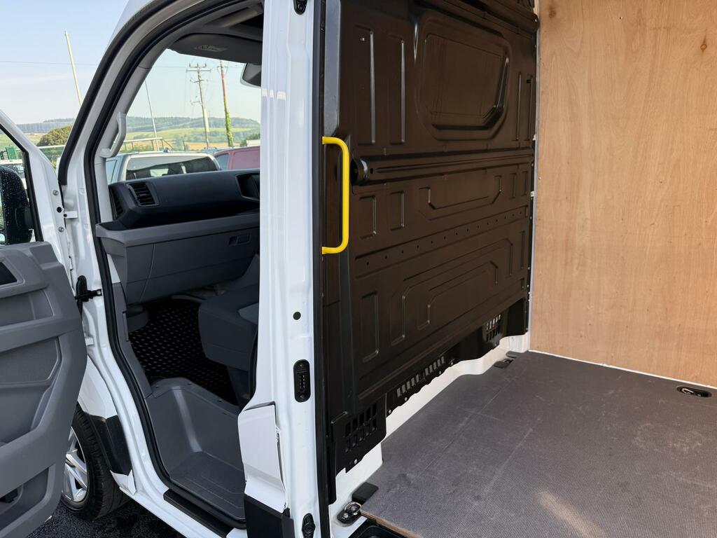 Volkswagen Crafter 2.0 Tdi 140Ps Commerce Plus High Roof Van White #20