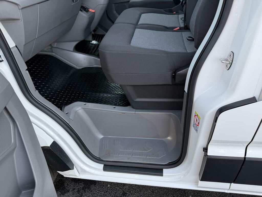 Volkswagen Crafter 2.0 Tdi 140Ps Commerce Plus High Roof Van White #19