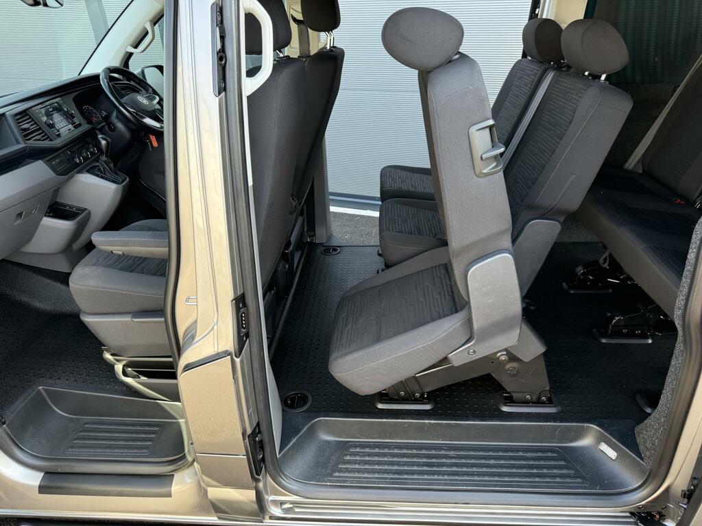 Volkswagen Transporter Shuttle Shuttle 2.0 Tdi Se Dsg Euro 6 150Ps Grey #9
