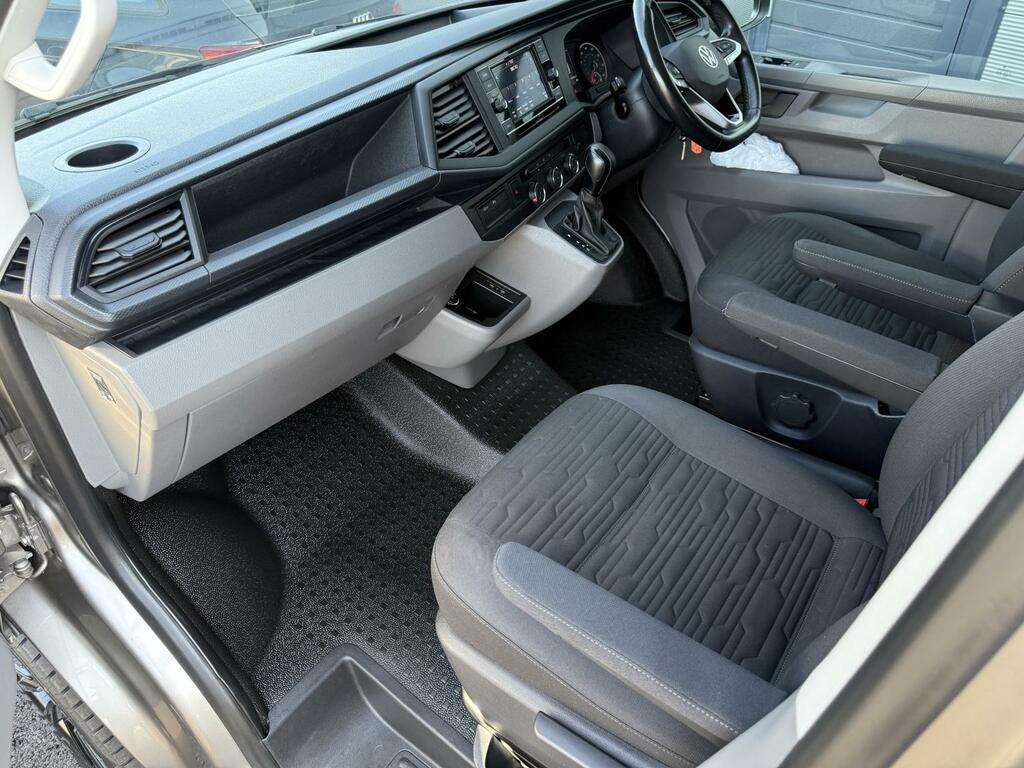 Volkswagen Transporter Shuttle Shuttle 2.0 Tdi Se Dsg Euro 6 150Ps Grey #19