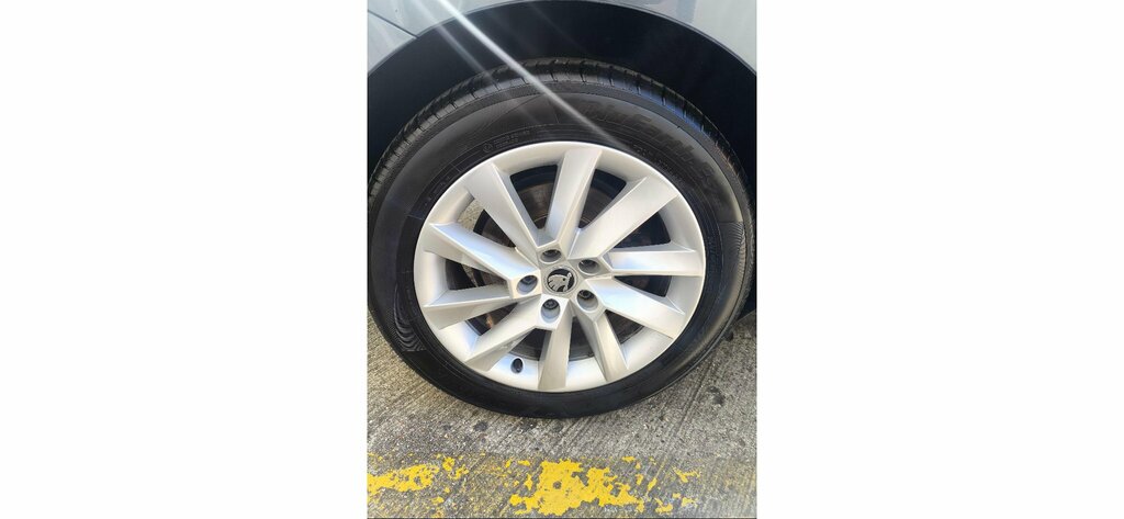 Skoda Superb 2.0 Tdi Se Technology Dsg Grey #6