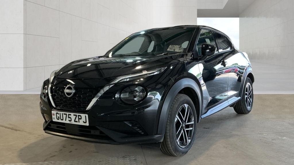 Nissan Juke 1.6 N-connecta Black