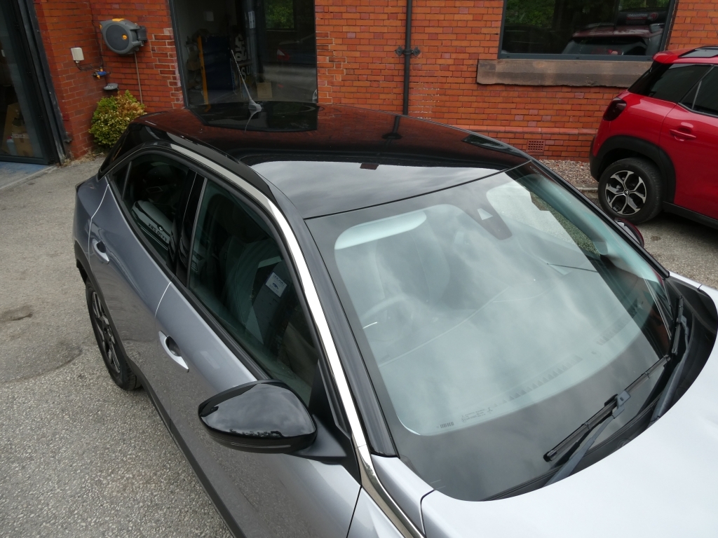 Vauxhall Mokka Elite Premium White #10