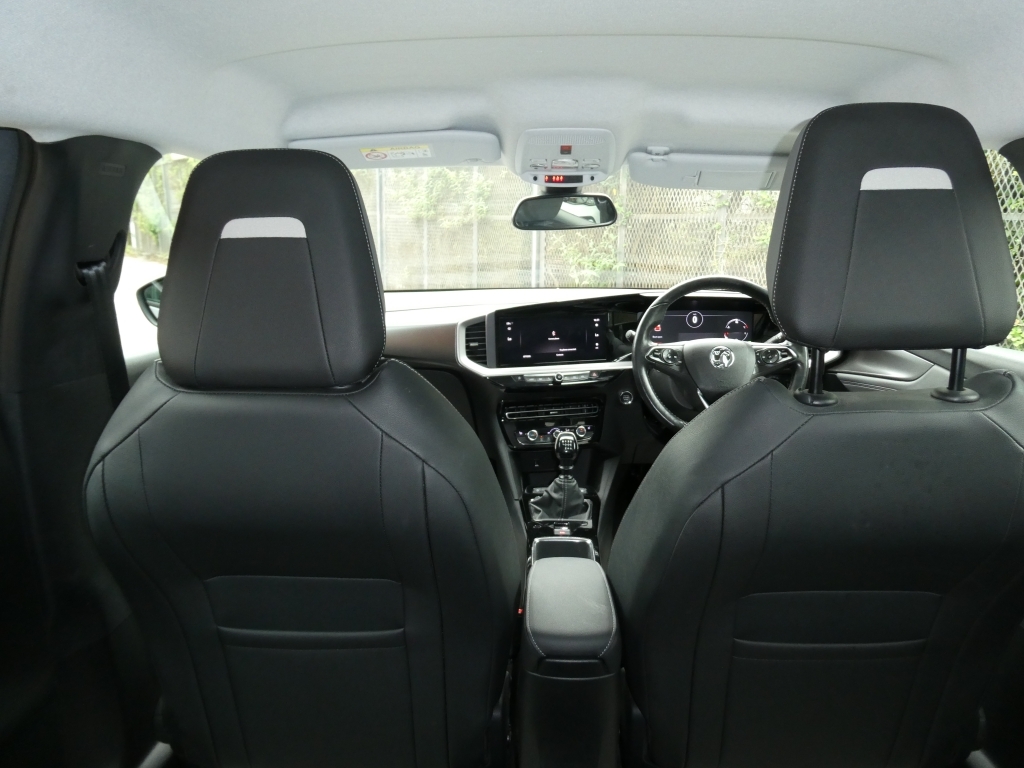 Vauxhall Mokka Elite Premium White #31
