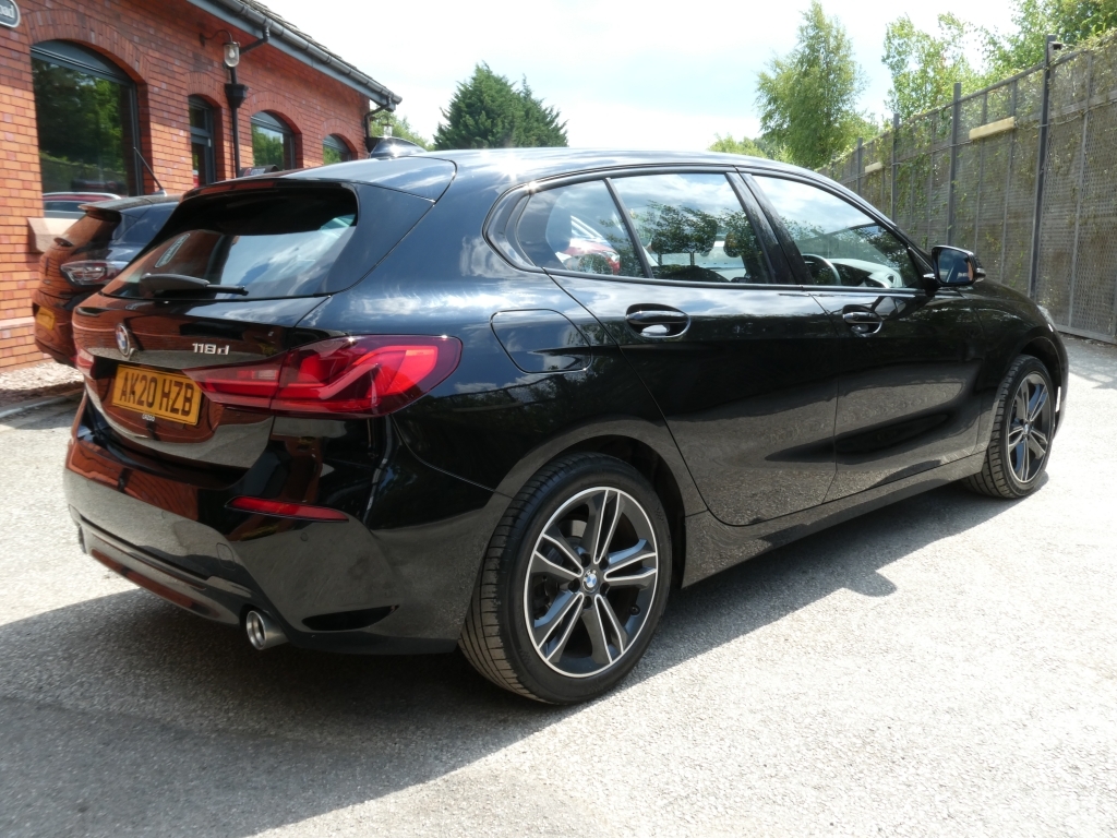 BMW 1 Series 2.0 118D Sport Blue #3