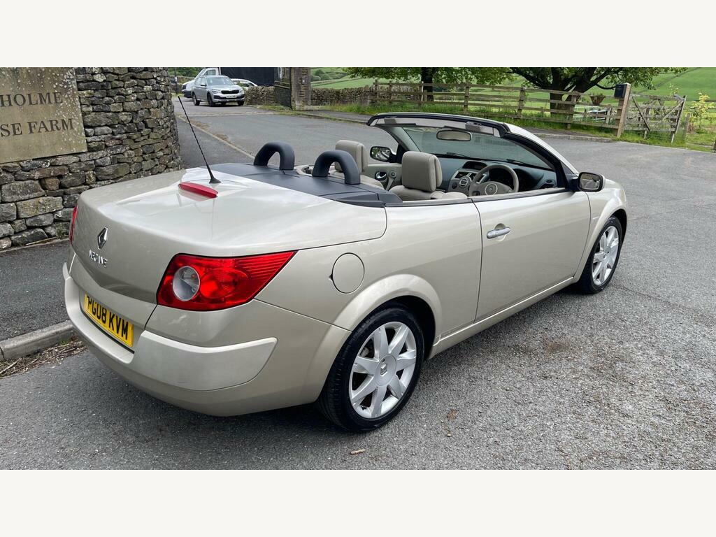 Renault Megane 1.5 Dci Privilege Gold #4