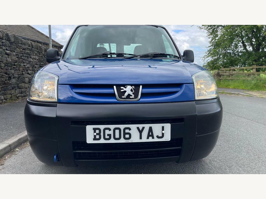 Peugeot Partner 1.6 Combi Escapade Hdi 89 Bhp Green #16