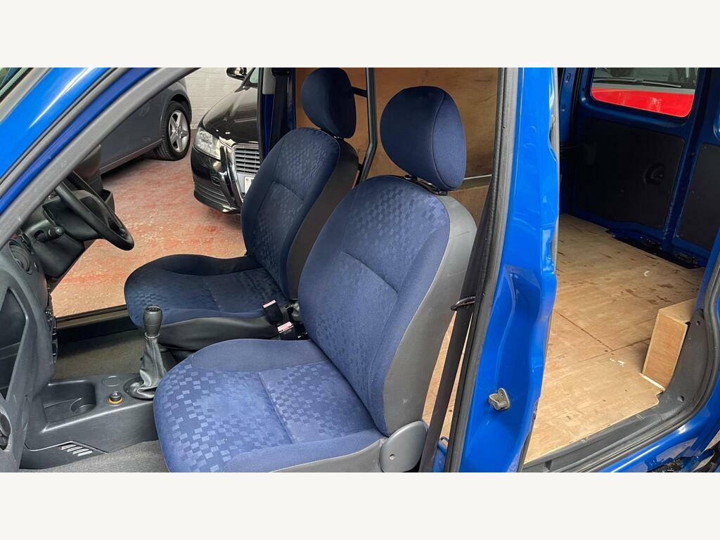 Peugeot Partner Combi 1.6 Hdi Escapade Blue #24