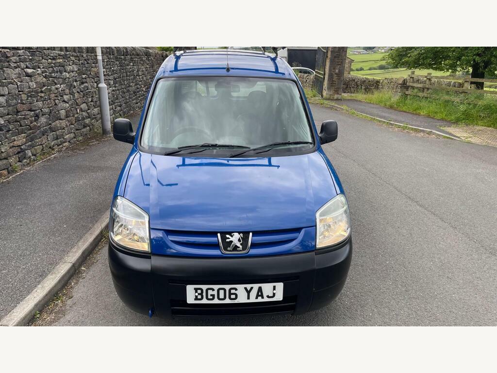 Peugeot Partner 1.6 Combi Escapade Hdi 89 Bhp Green #15