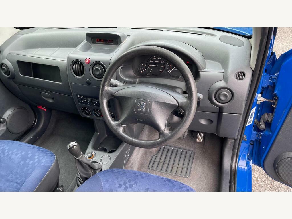 Peugeot Partner 1.6 Combi Escapade Hdi 89 Bhp Green #36